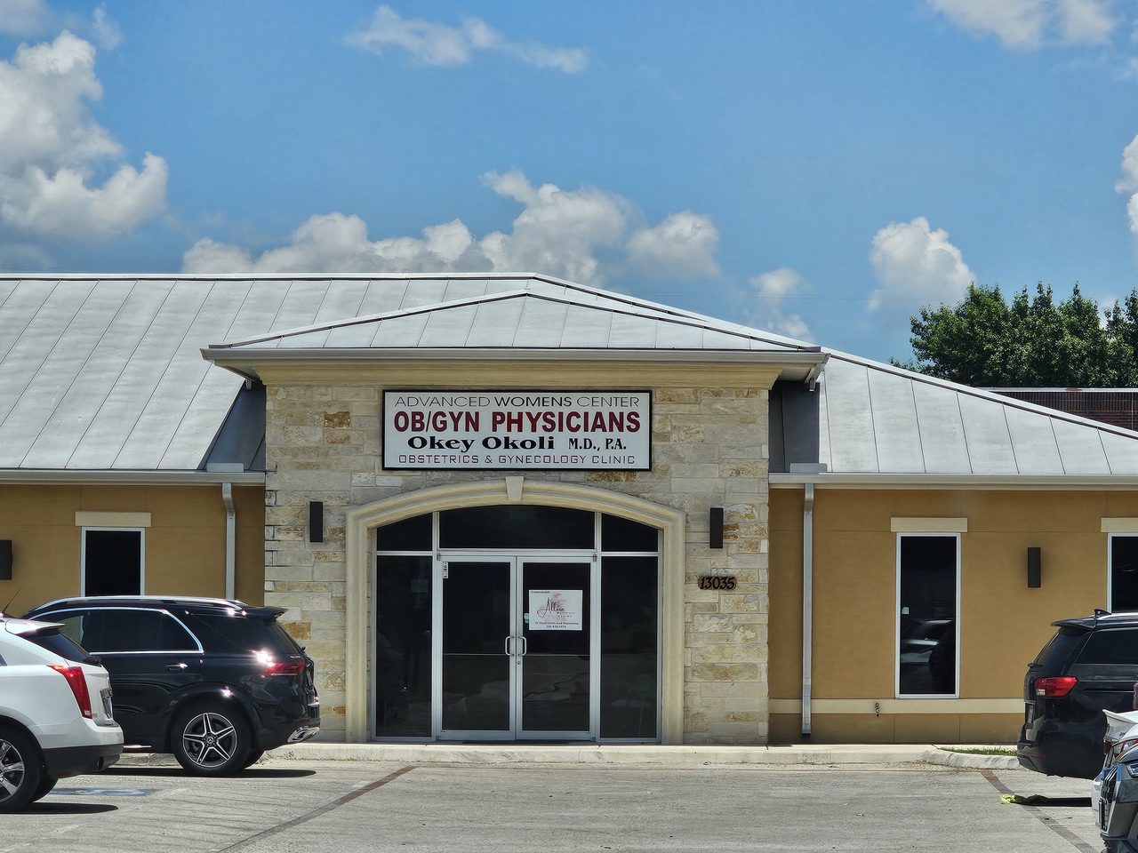 Advanced Women's Center OB/GYN clinic on Nacogdoches Rd, San Antonio